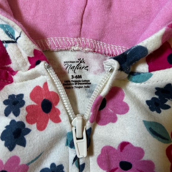 LIKE NEW - Floral Kids Hoodie - Pink and Cream - 3-6m - Picture 2 of 4
